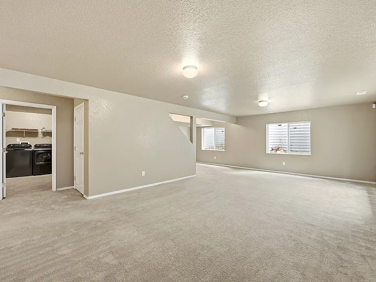 7266 Eagle Canyon Dr — Photo 23