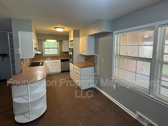 5th image of 2064 Wellons Ave