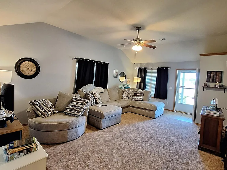 704 Bryton Ct — Photo 4