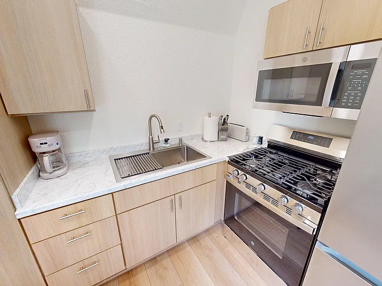 4405 Sand Canyon Rd — Photo 11