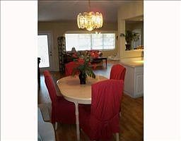 1st image of 946 Narcissus Ave