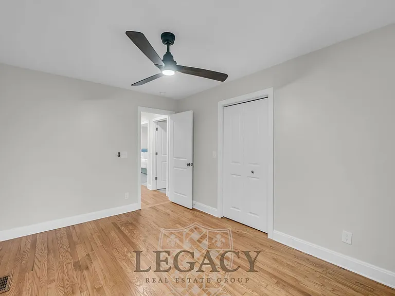 719 Woodmere Dr — Photo 14