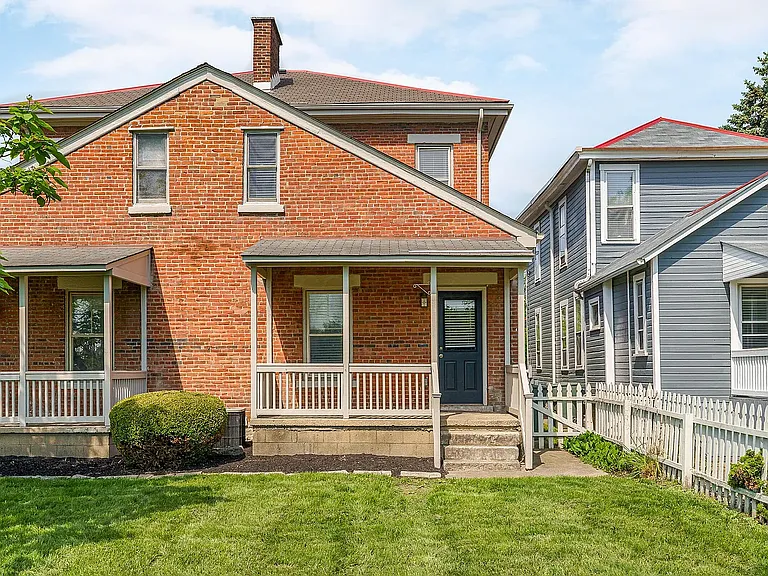 684 Hamlet St — Photo 19