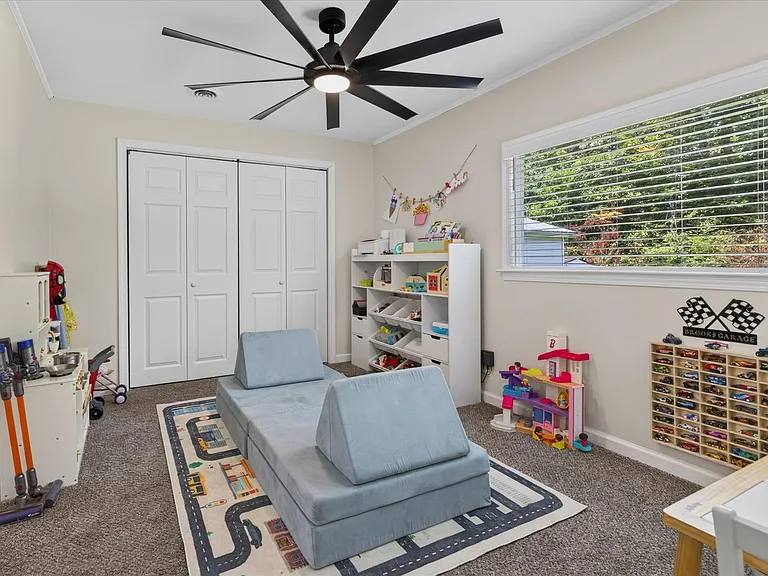 218 Harper Rd — Photo 24