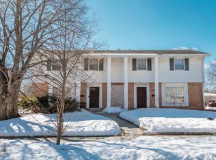 10101 W Kiehnau Ave #10103, Milwaukee, WI 53224