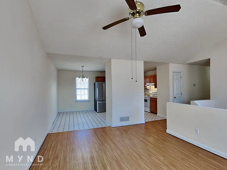 3726 James Ed Rd — Photo 7