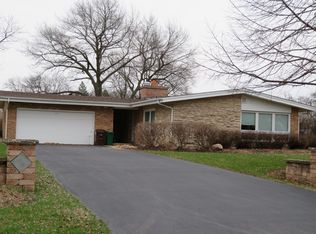 535 Stanford Dr, Marengo, IL 60152