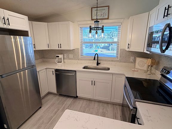 5th image of 8988 W Doubletree Ct #137