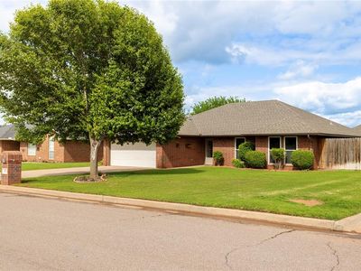 306 Mary Dr, Elk City, OK, 73644