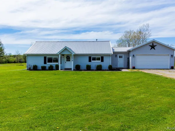 2579 Braidwood Rd, Riley, MI 48041