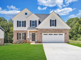 1015 Elk Creek Rd, Forest, VA 24551