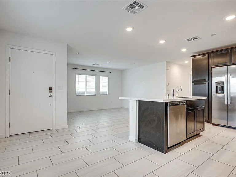 9644 Axel Falls Ave — Photo 14