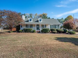 163 Sandy Dr, Boiling Springs, SC 29316