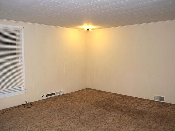 3rd image of 5 E Elmira St #B