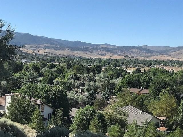 2nd image of 1400 Sioux Trl