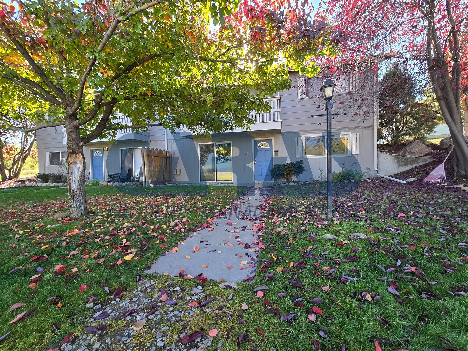 2 bed, 850 sqft, $1,450 — Photo 1