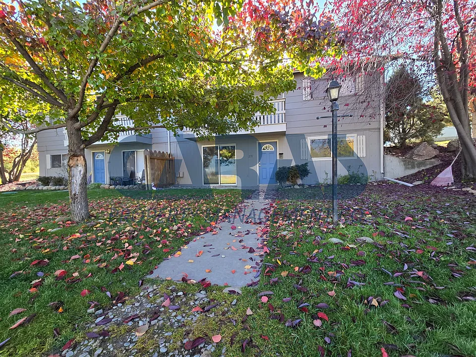 231 Mockingbird Hl