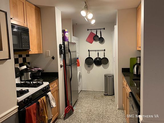 5th image of 1807 California St NW APT T2
