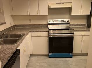 5001 Wiles Rd #1-202, Pompano Beach, FL 33073