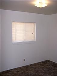 5th image of 217 Alvarado Dr NE APT C