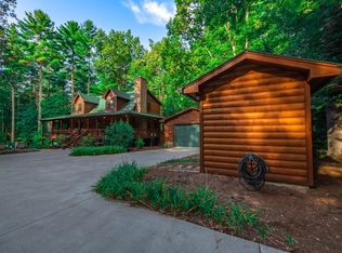 72 Stoney River Ln, Suches, GA 30572