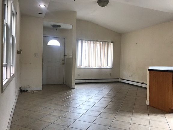 3rd image of 625 Logan Ave #2