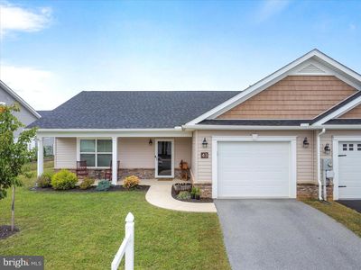 43 Akron Dr, Falling Waters, WV, 25419