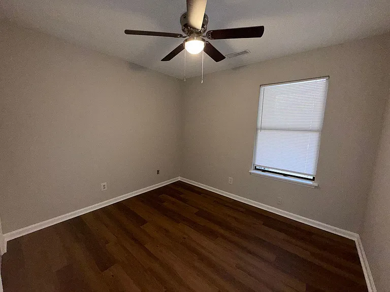 152 Dorchester Manor Blvd #A — Photo 9