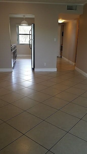 1st image of 9856 Nob Hill Ln
