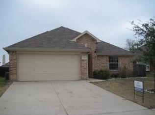 5320 Prairie Ln, Grand Prairie, TX