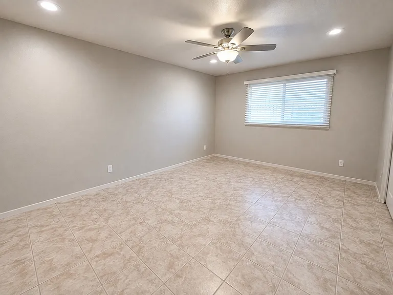 6522 E Palm Ln — Photo 13