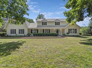 945 Bluegrass Ln, Rockledge, FL 32955