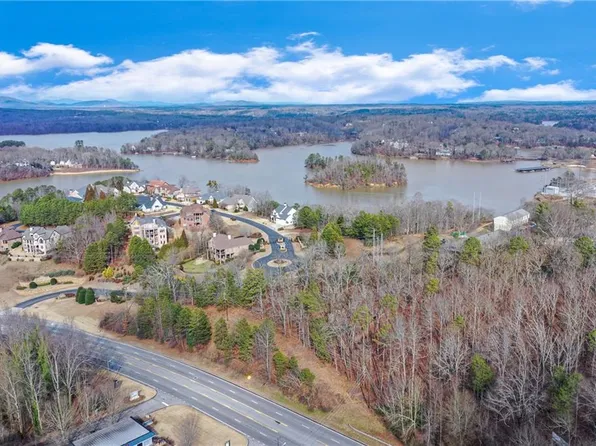 2702 High Vista Point #143, Gainesville, GA 30501