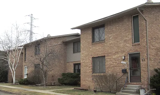 3523 Kent Ct — Photo 1