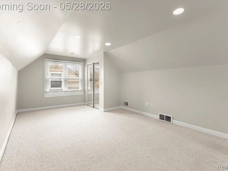 1313 Royal Ave — Photo 18