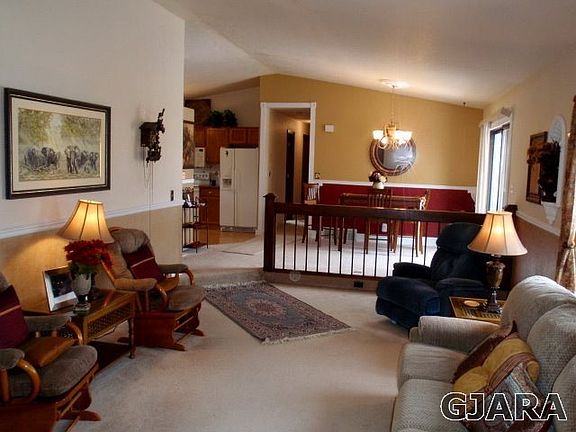 5th image of 2722 Caribbean Dr