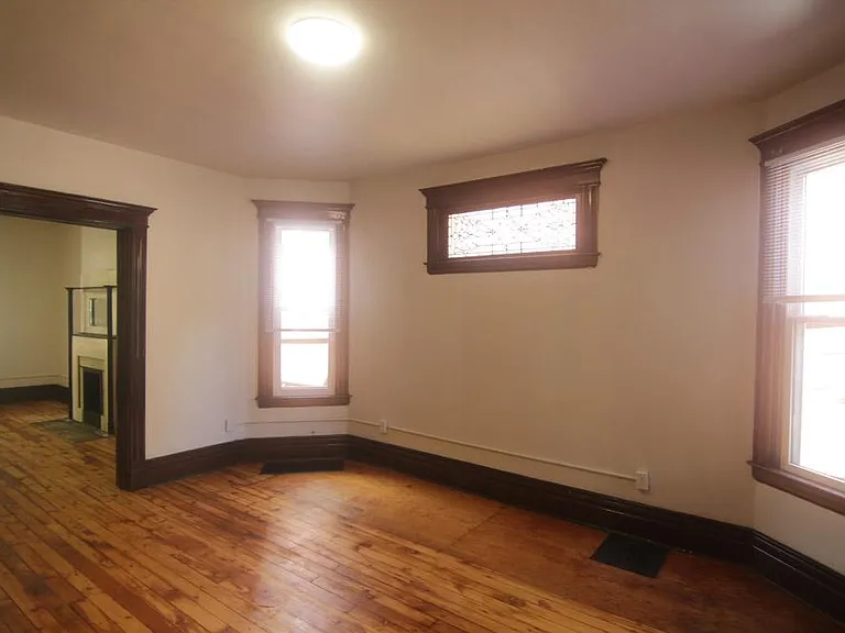 424 Franklin Ave #1 — Photo 11