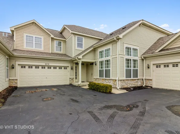 1878 Foxridge Ct #1878, Aurora, IL 60502