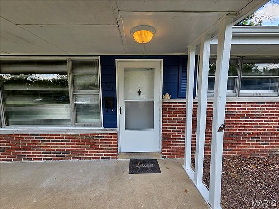 2nd image of 2321 Noll Dr