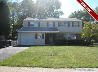 923 Otto Ln, Warminster, PA 18974