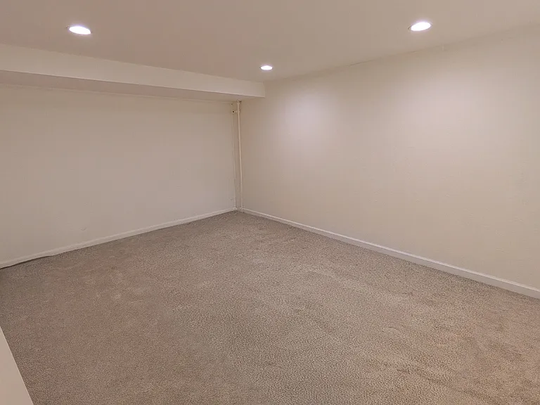 65 Ridge Line Dr — Photo 16