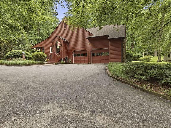 5th image of 1109 Timber Trail Rd