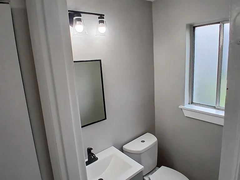 Glendale Place Apartments 2 — Photo 10
