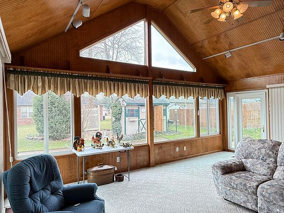 2nd image of 2831 Marcel Ct