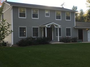 50651 Garrett Rd, Dowagiac, MI 49047