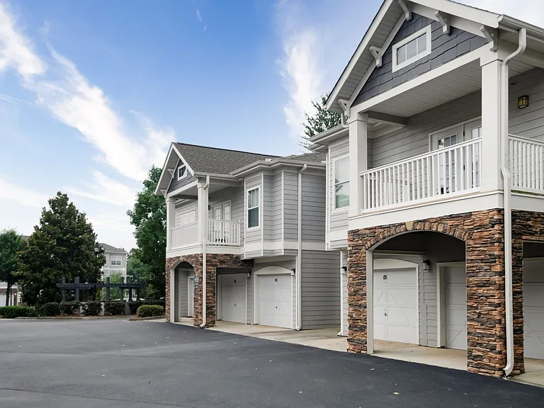 Ansley at Town Center Apartments — Photo 24