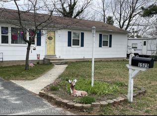 1525 Birmingham Ave, Toms River, NJ