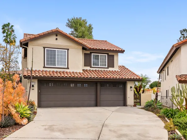 1974 Casablanca Ct, Vista, CA 92081