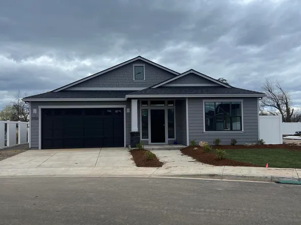 3753 Nicholas Way, White City, OR 97503