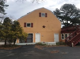 897 Emeline Ln, Kitty Hawk, NC 27949